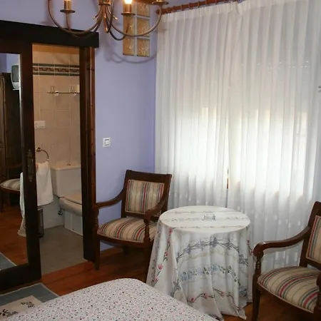 Apartment Apartamentos El Regueirin 1 *