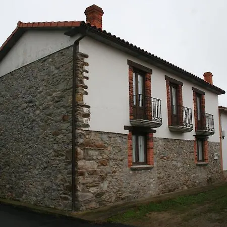Apartamentos El Regueirin 1 Apartment Cudillero